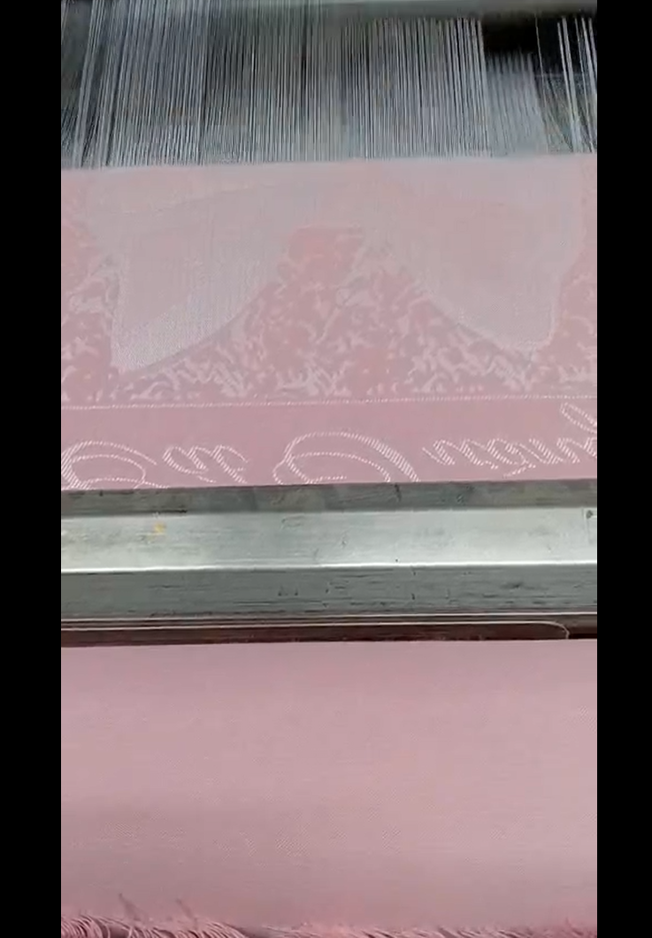 Áo Ghế Dệt Logo Cho Nhà Hàng Tiệc Cưới